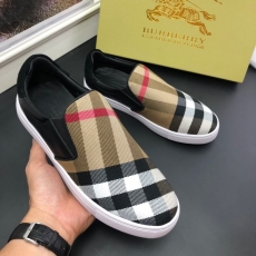 Burberry Low Shoes